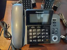 ویژگیهای تلفن بی سیم پاناسونیک KX-TGF350